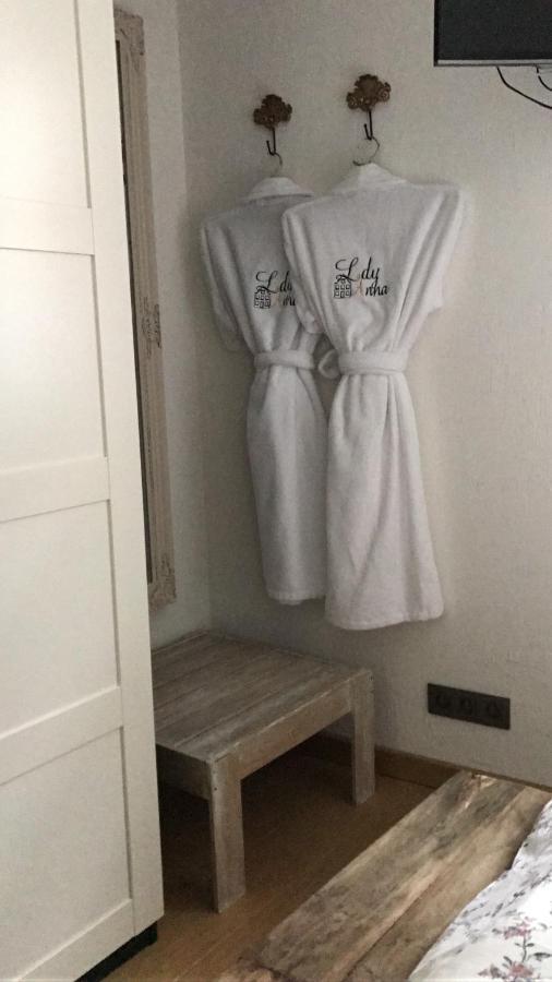 Guestsuite Lady Anna Брюгге Экстерьер фото